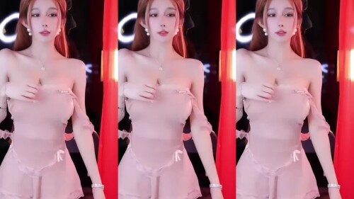 8ba8f119baf0ccea3.mp4